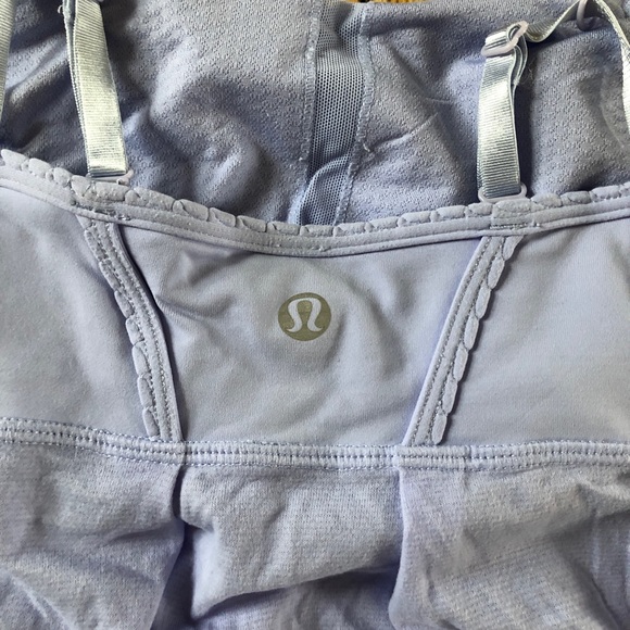 Lululemon athletica workout top - Picture 3 of 4